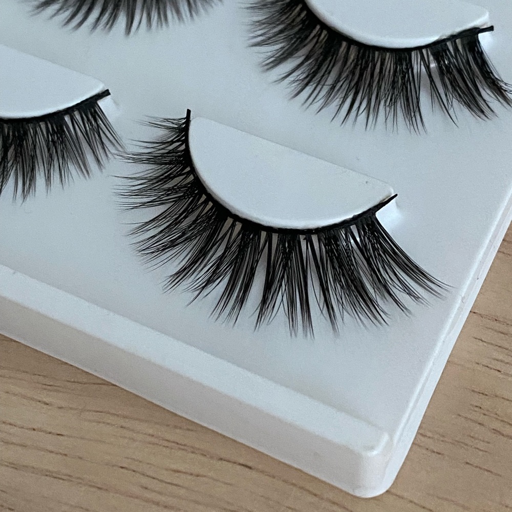 Pack of 2 Lashes